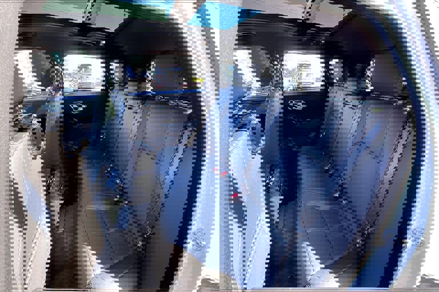 New 2026 Land Rover Range Rover Velar Dynamic SE image 12