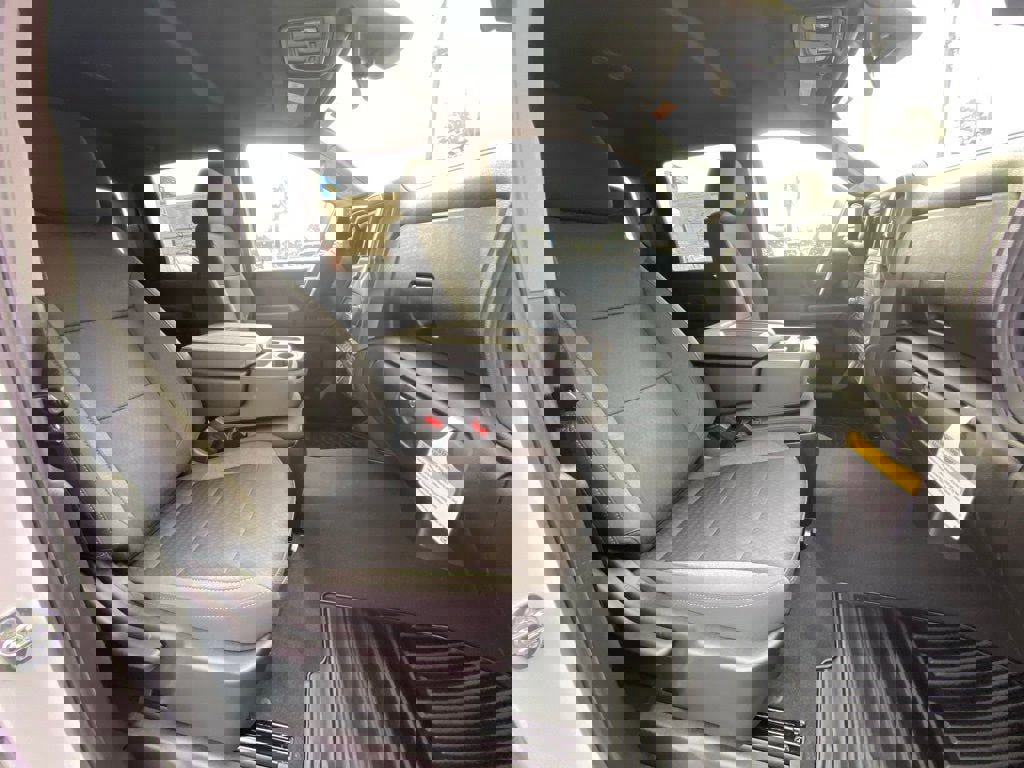 New 2025 Chevrolet Silverado 2500 Custom w/ Custom Value Package image 25