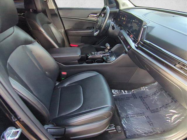 Used 2024 Kia Sportage EX AWD/4WD image 19