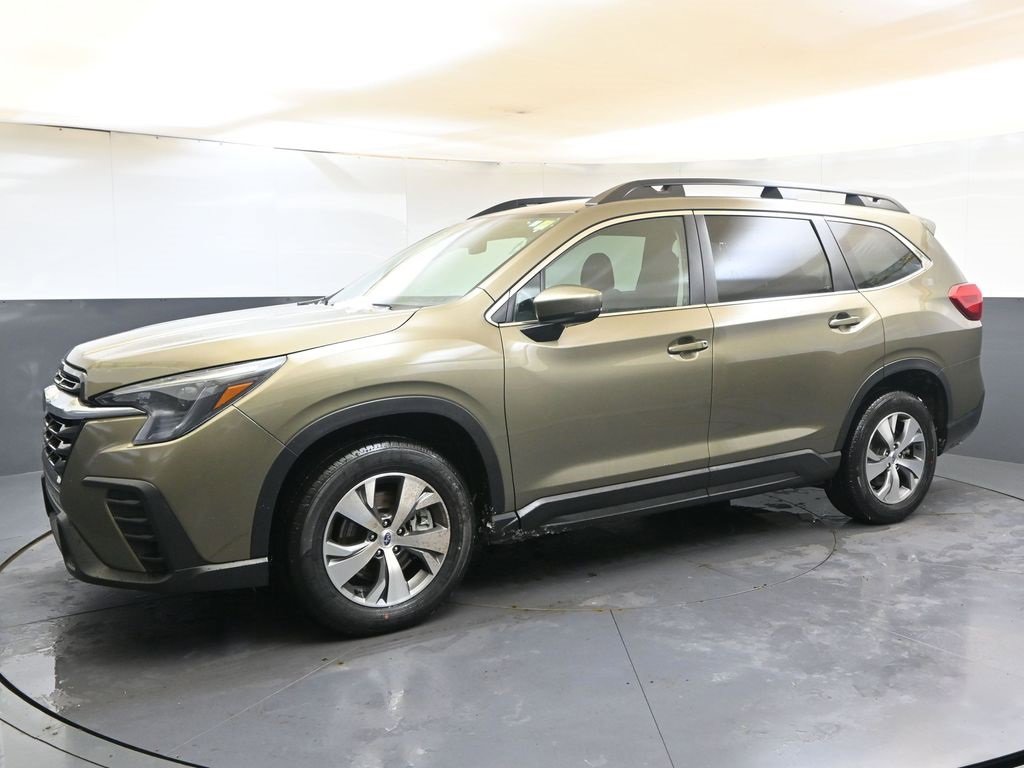 Certified 2024 Subaru Ascent Premium w/ Convenience Package image 2