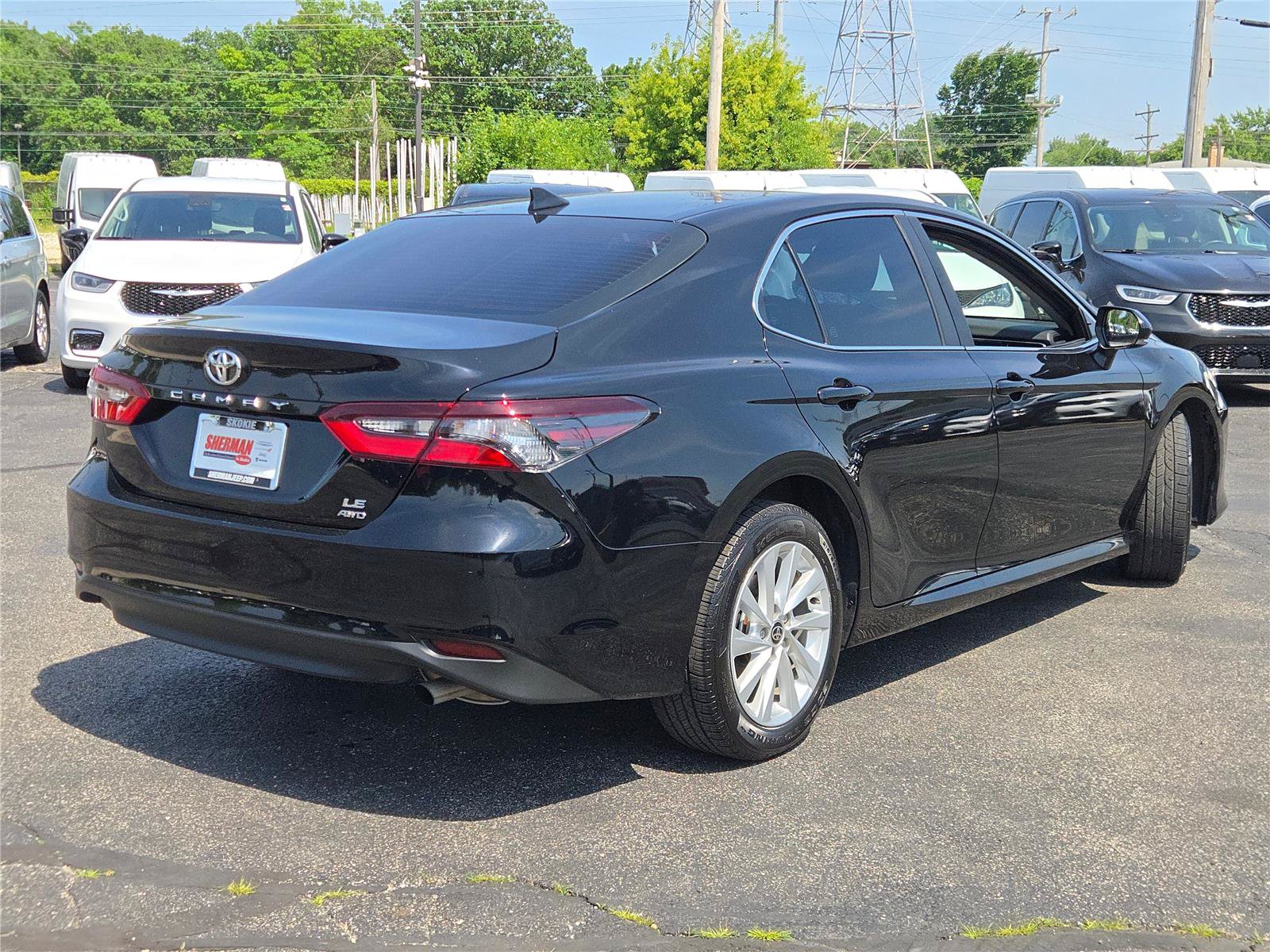 Used 2023 Toyota Camry LE AWD/4WD image 12