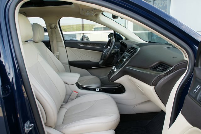 Used 2018 Lincoln MKC Reserve w/ Lincoln MKC Climate Package image 37