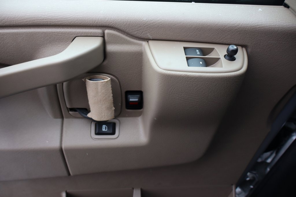 New 2025 Chevrolet Express 3500 w/ Driver Convenience Package image 13