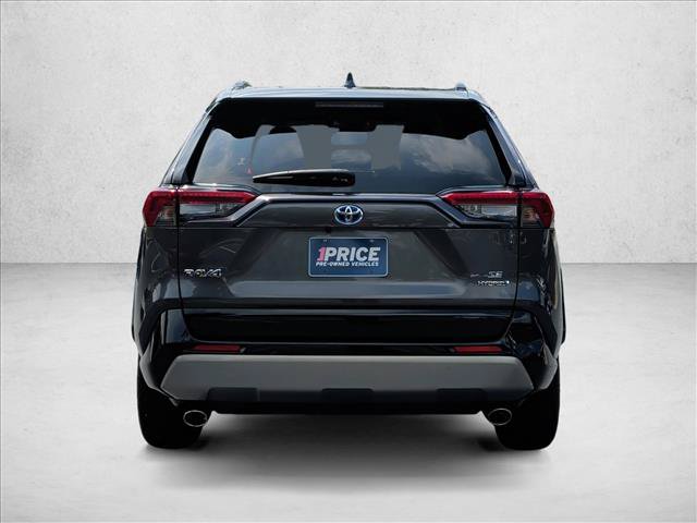 Used 2023 Toyota RAV4 SE w/ SE Grade Weather Package AWD/4WD image 6