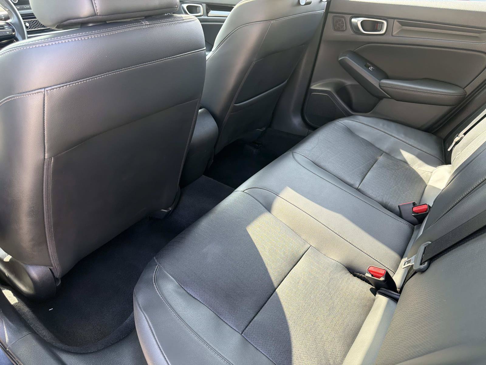 Used 2024 Honda Civic EX-L image 12