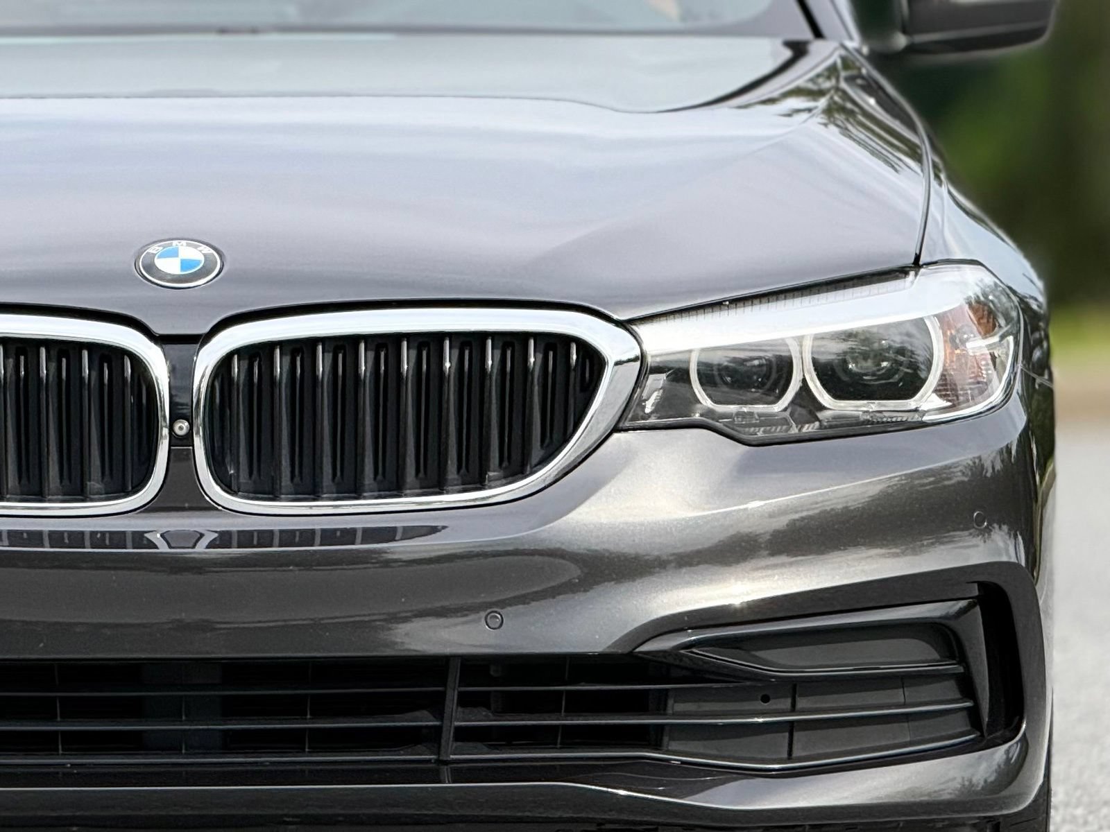 Used 2019 BMW 530i xDrive w/ Premium Package AWD/4WD image 15