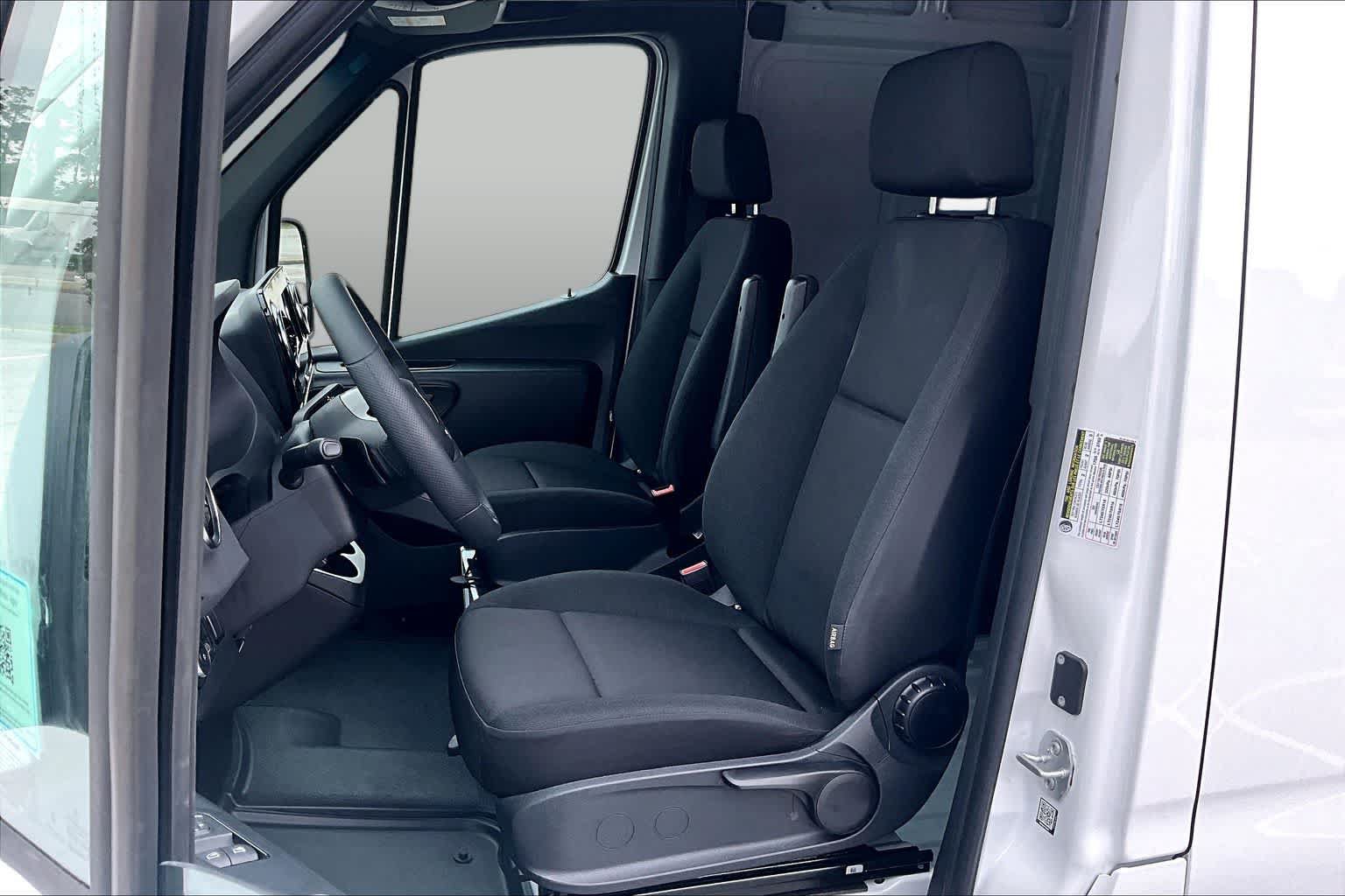 New 2026 Mercedes-Benz Sprinter 2500 image 7