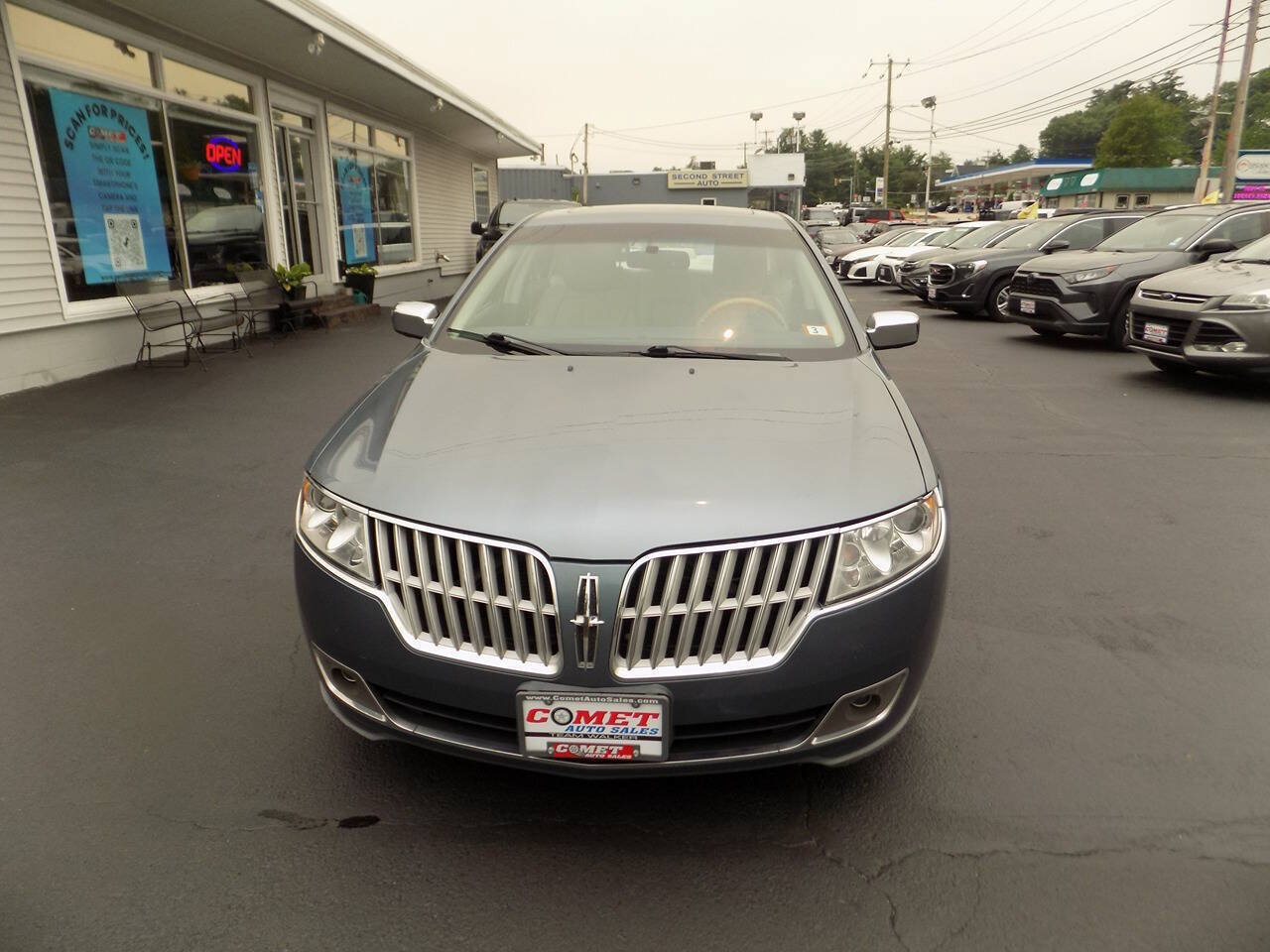 Used 2011 Lincoln MKZ FWD image 12