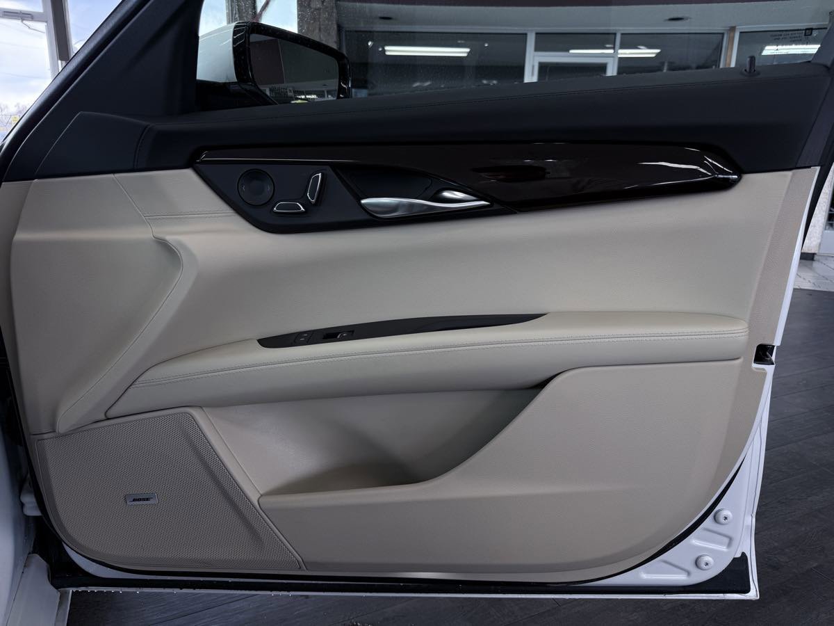 Used 2020 Cadillac CT6 Luxury image 32