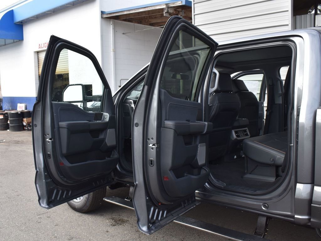 New 2026 Ford F350 Lariat image 21