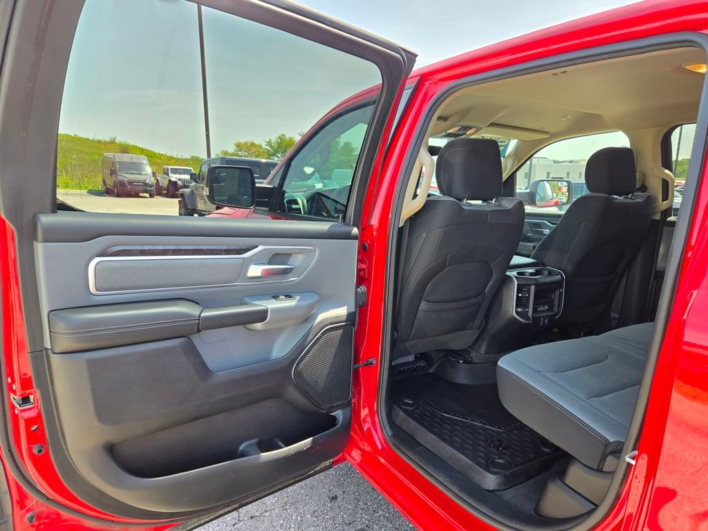 Used 2020 RAM 1500 Big Horn AWD/4WD image 29
