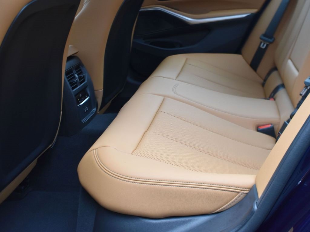 New 2026 BMW 330i Sedan w/ Convenience Package image 14