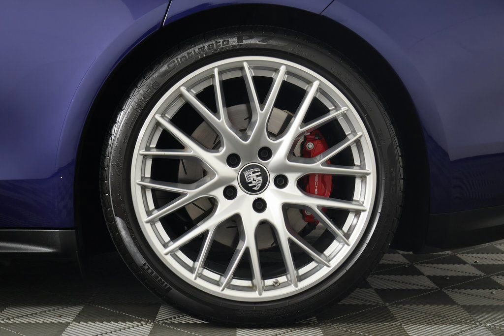 Used 2023 Porsche Panamera 4S image 16