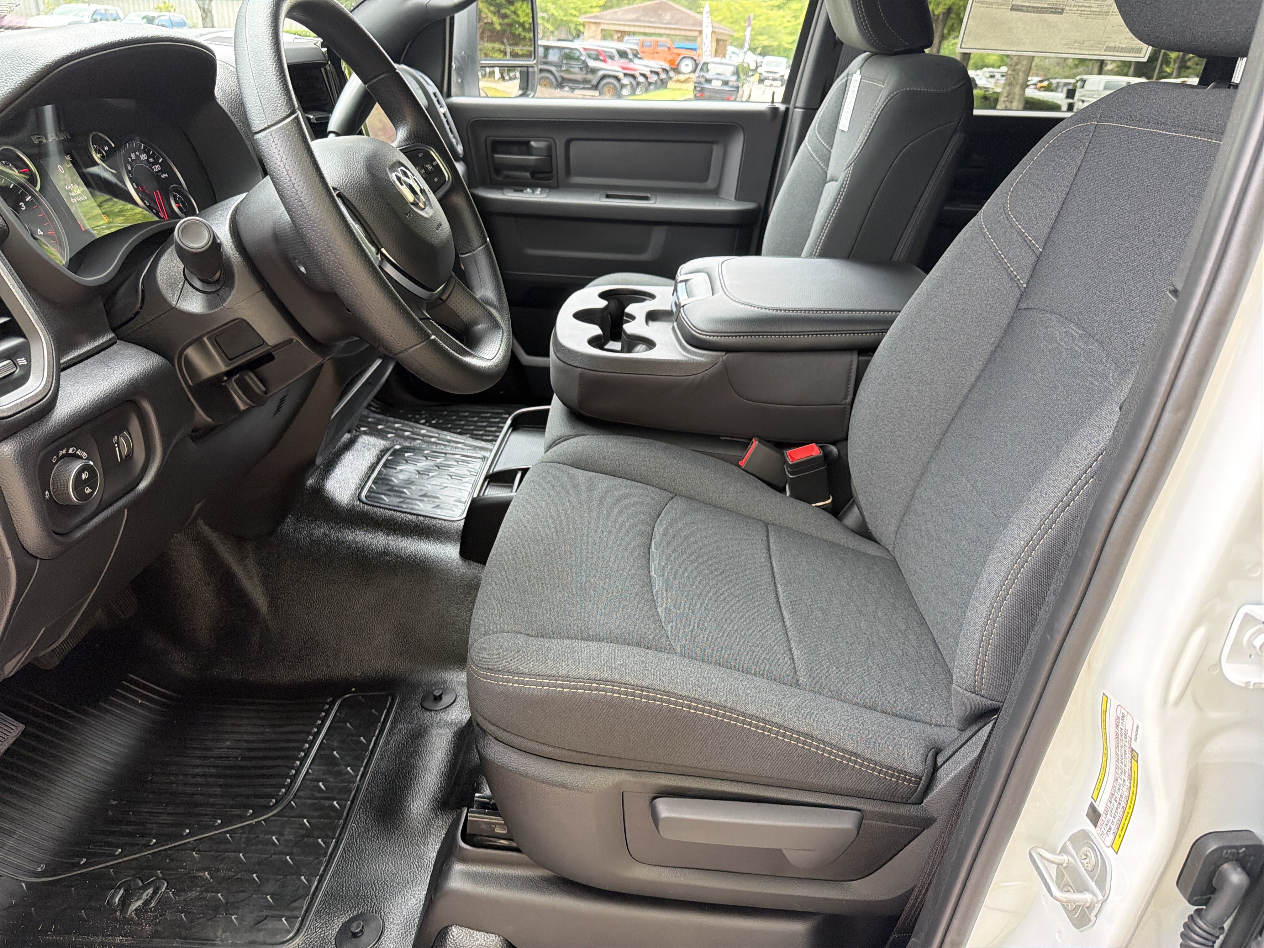 New 2026 RAM 3500 Tradesman AWD/4WD image 9