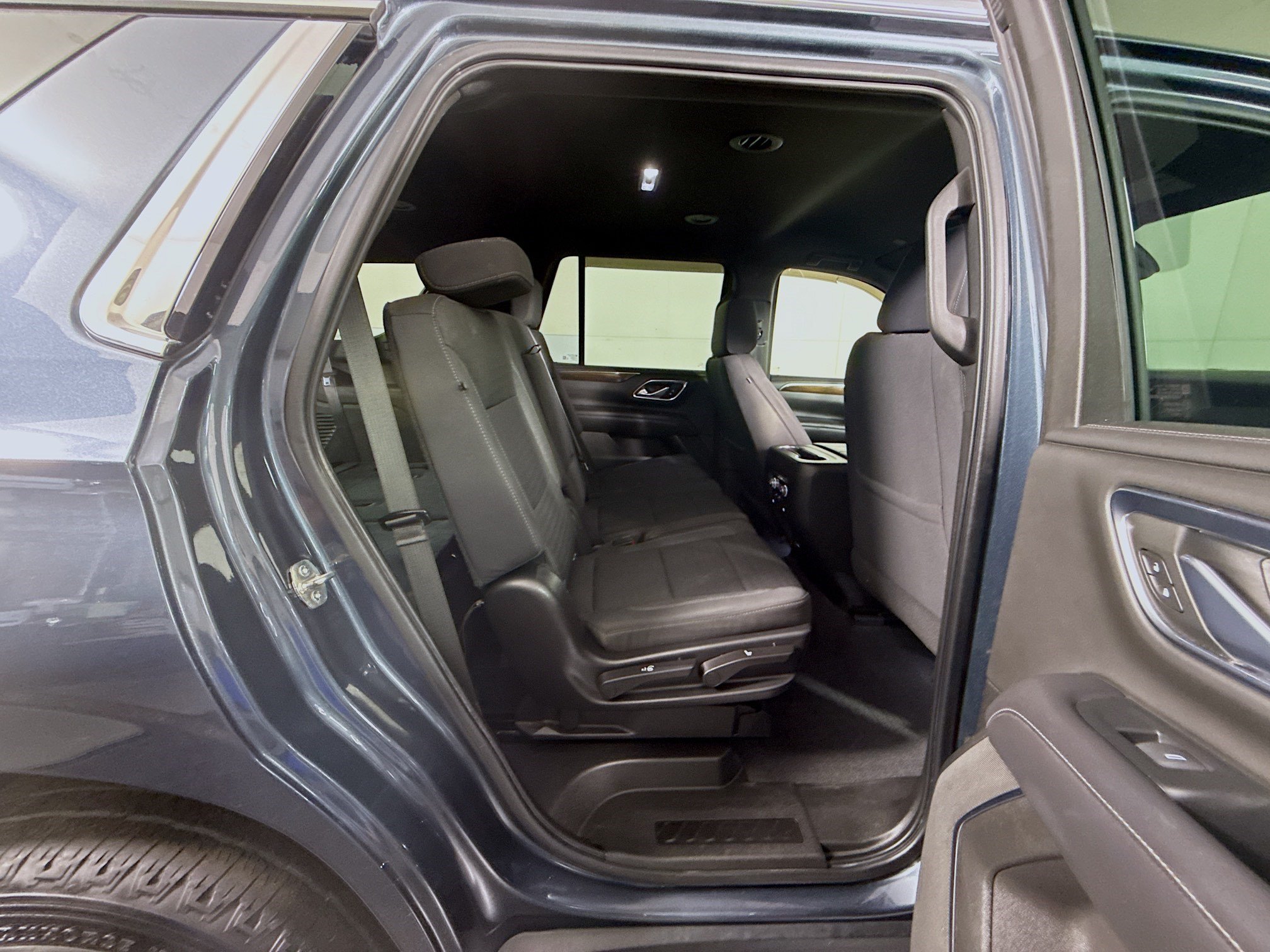 Used 2021 GMC Yukon SLE RWD image 27