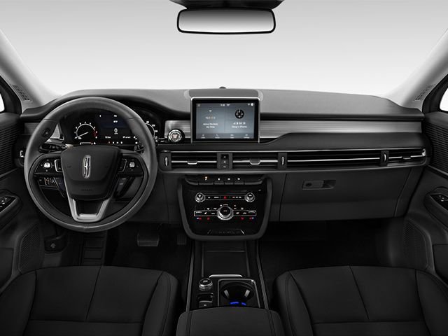 Used 2022 Lincoln Corsair FWD w/ Premium Package image 3