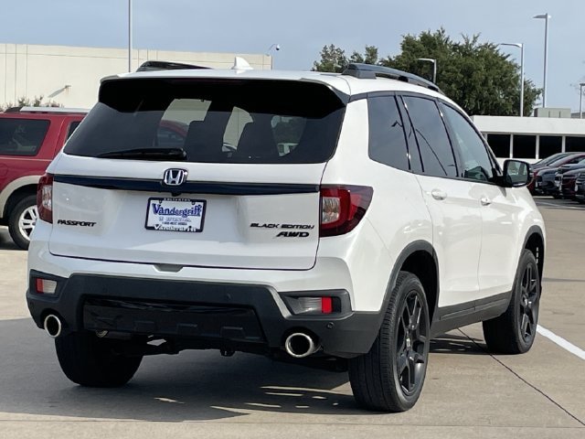 Certified 2024 Honda Passport Black Edition image 4