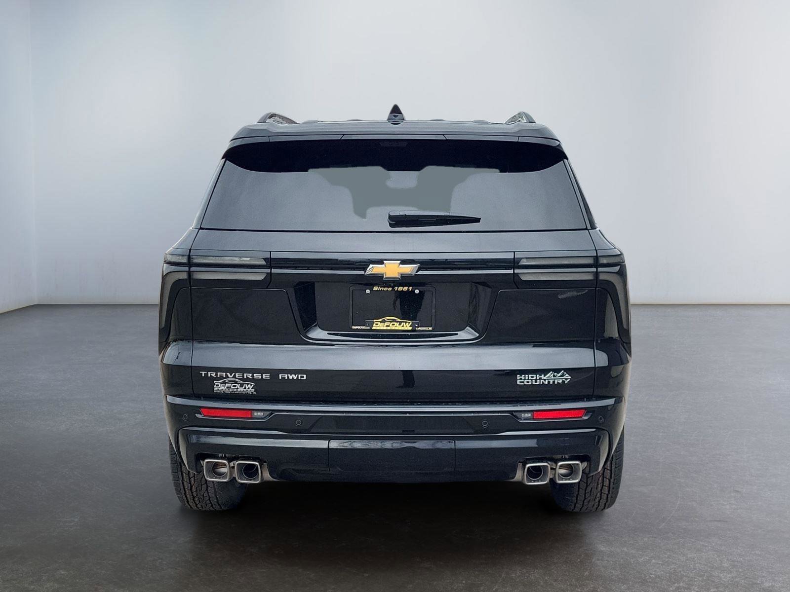 New 2026 Chevrolet Traverse High Country w/ LPO, Floor Liner Package AWD/4WD image 4