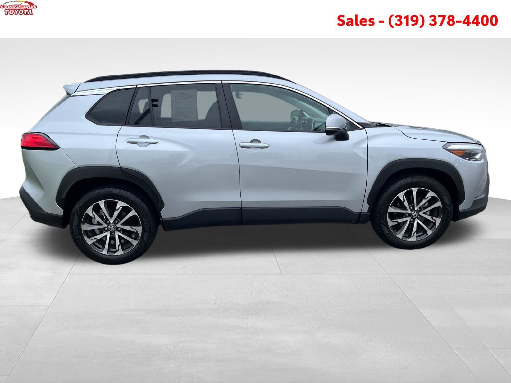 Certified 2024 Toyota Corolla Cross XLE w/ Convenience Package AWD/4WD image 9