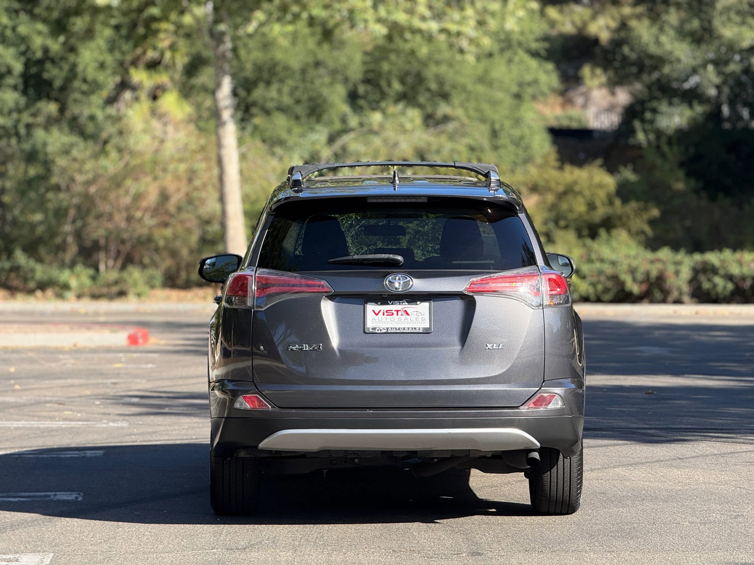 Used 2016 Toyota RAV4 XLE FWD image 5
