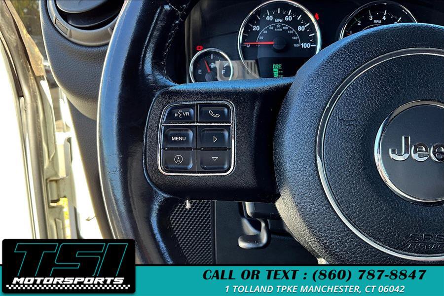 Used 2015 Jeep Wrangler Unlimited Sport w/ Quick Order Package 24S AWD/4WD image 18