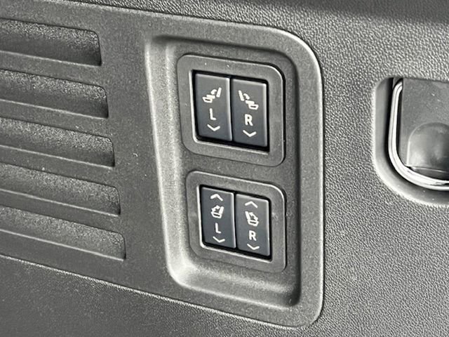 New 2025 Buick Enclave Preferred w/ Power Package image 37