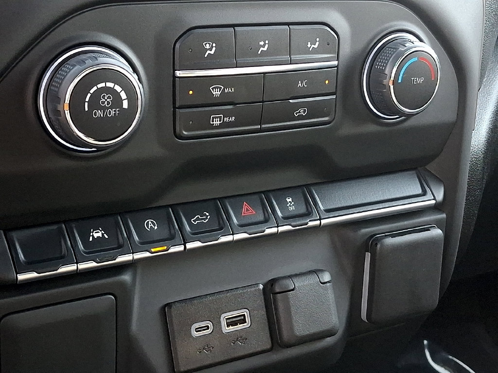 Certified 2025 Chevrolet Silverado 1500 Custom AWD/4WD image 16