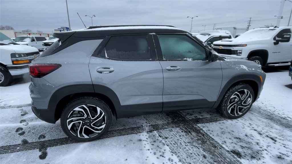New 2026 Chevrolet TrailBlazer RS w/ Convenience Package image 2