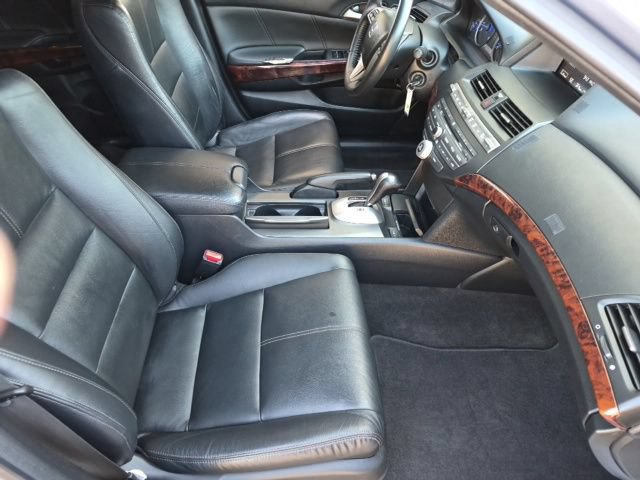 Used 2010 Honda Crosstour EX-L image 34