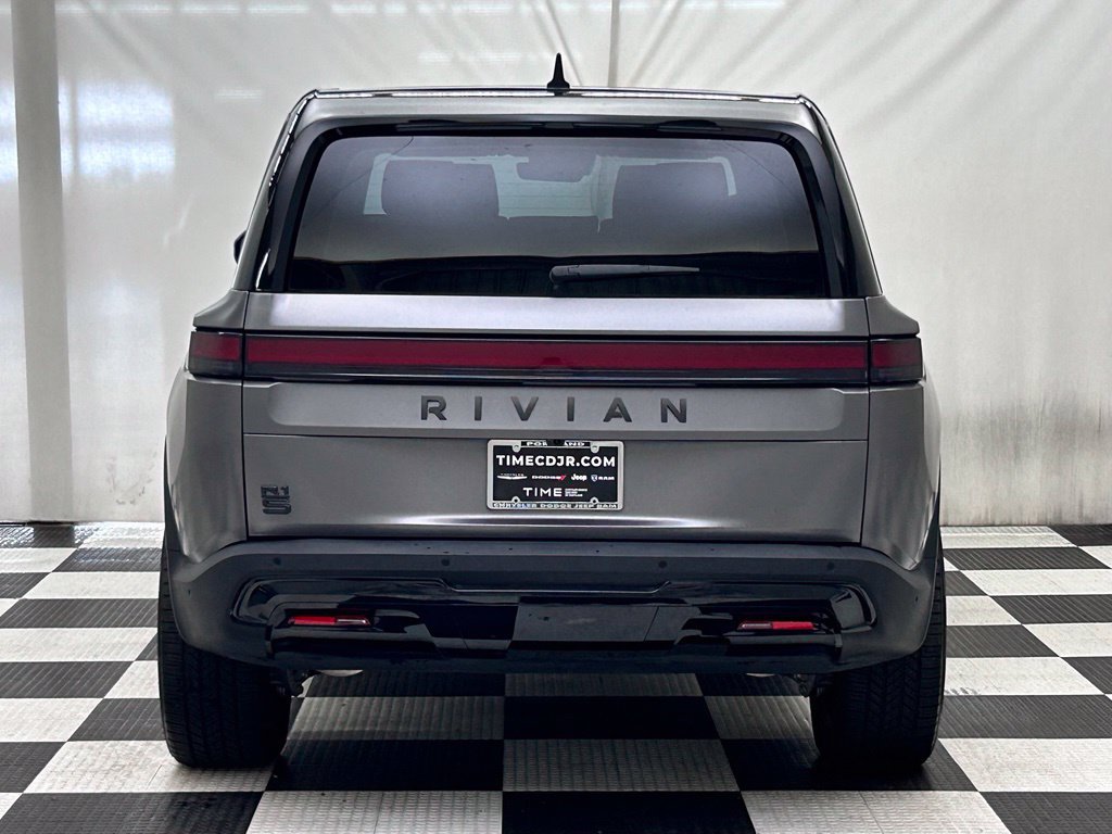 Used 2024 Rivian R1S Adventure Dual AWD/4WD image 6