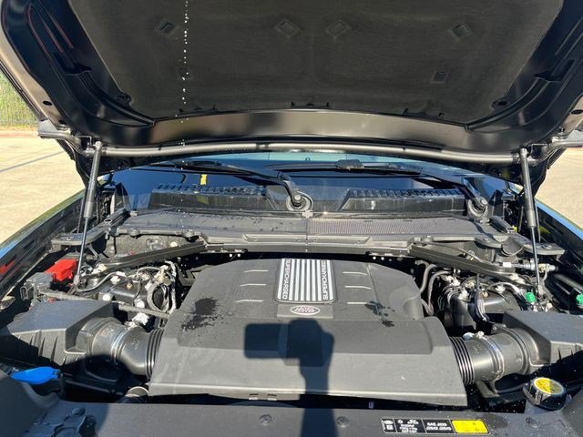 New 2026 Land Rover Defender 110 V8 AWD/4WD image 19