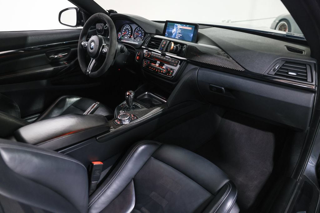 Used 2015 BMW M4 Coupe RWD image 26