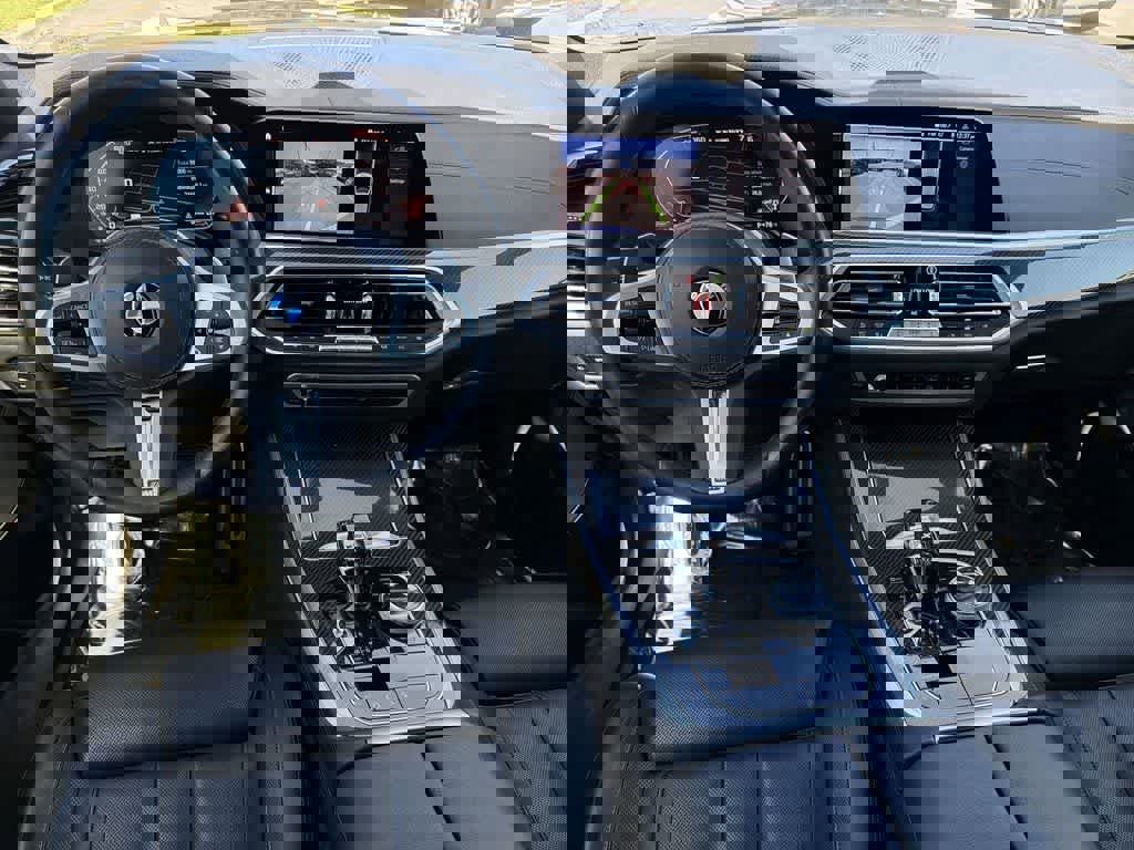 Used 2021 BMW X5 M50i w/ Executive Package image 12