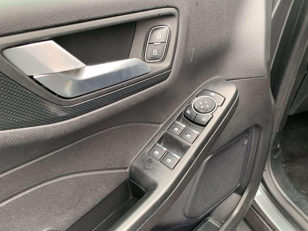 Certified 2023 Ford Escape ST-Line w/ Tech Pack #1 FWD image 38