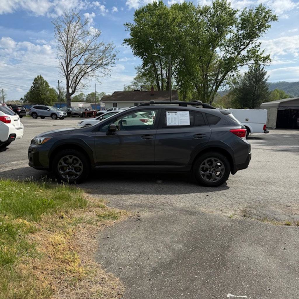 Used 2022 Subaru Crosstrek 2.5i Sport w/ Moonroof Package AWD/4WD image 8