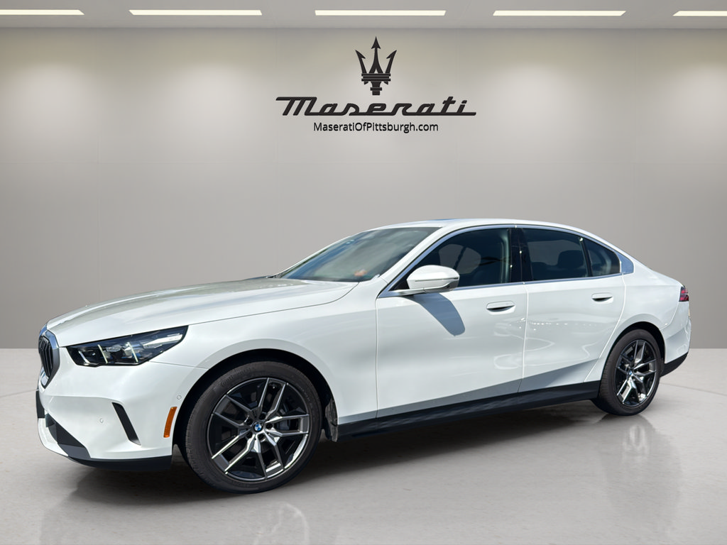 Used 2026 BMW 540i xDrive w/ Premium Package