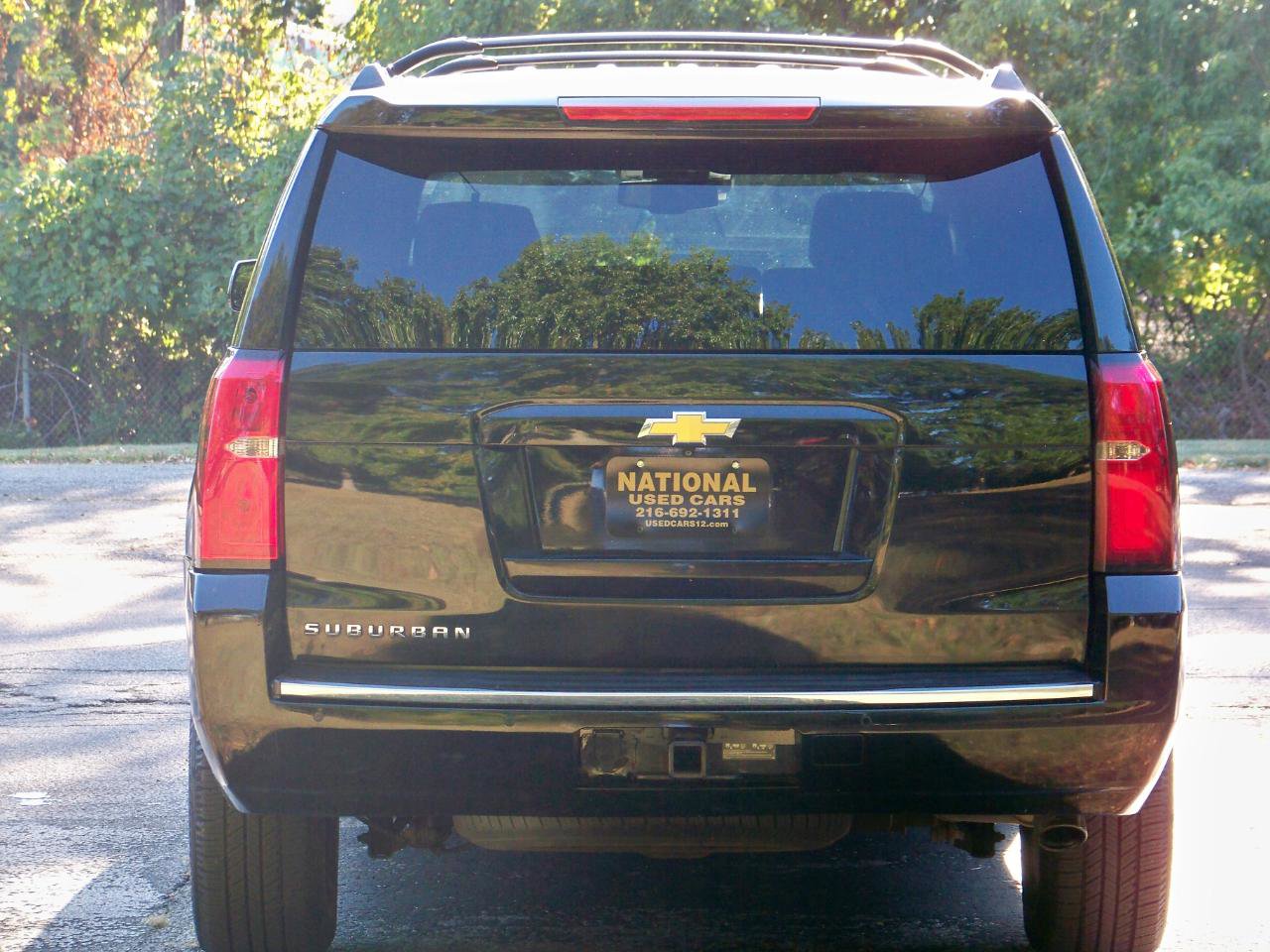 Used 2015 Chevrolet Suburban LTZ image 11