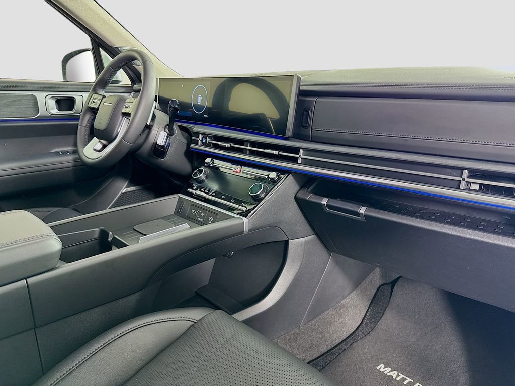 Certified 2026 Hyundai Santa Fe Limited image 33