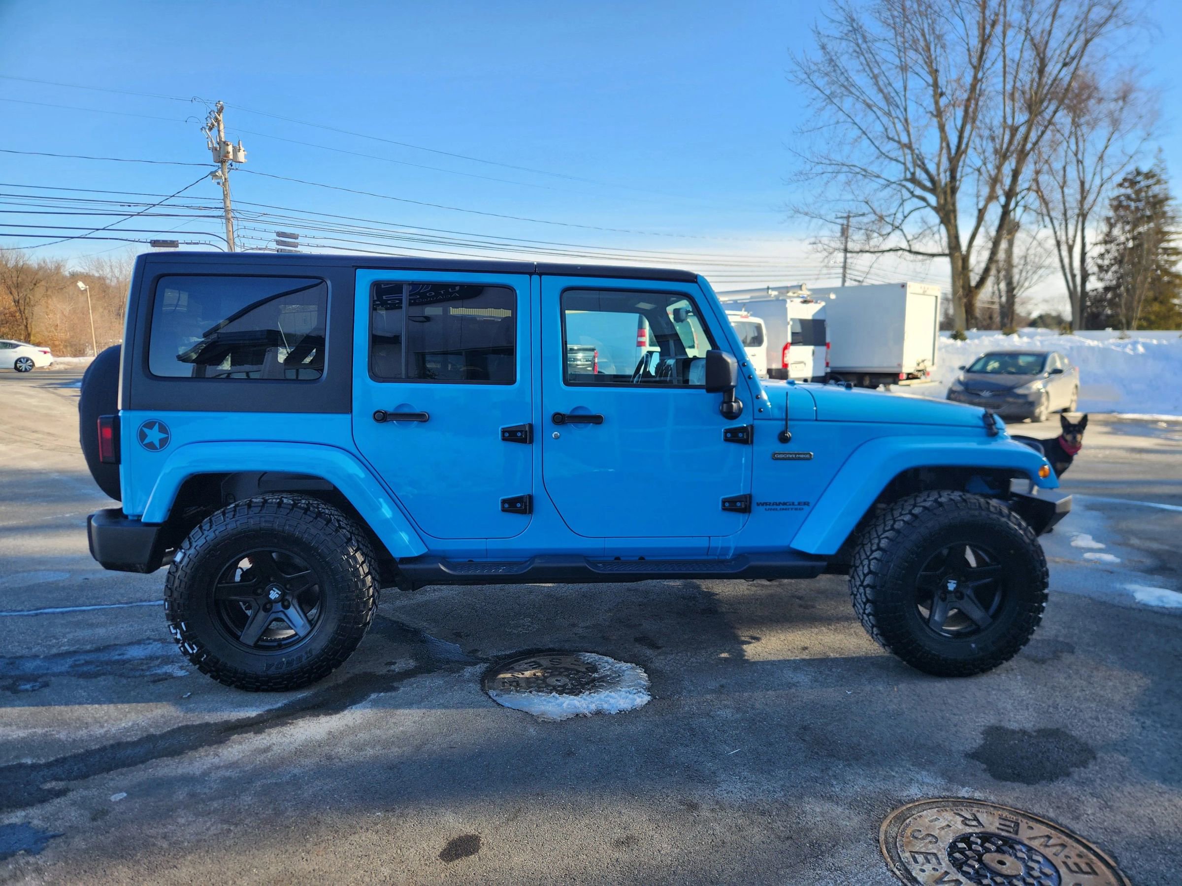 Used 2017 Jeep Wrangler Unlimited Sport image 16