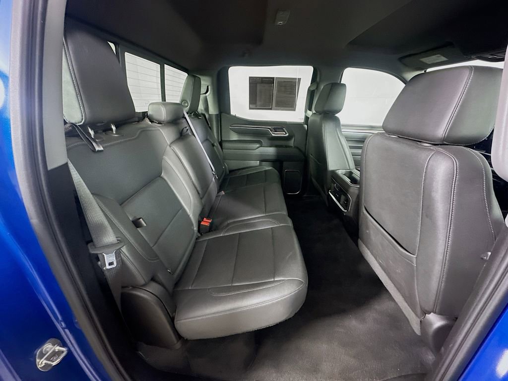 Used 2023 Chevrolet Silverado 1500 LTZ AWD/4WD image 11