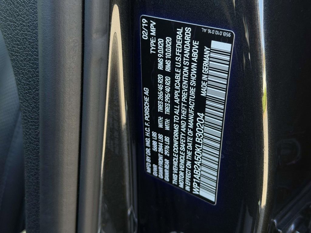 Used 2019 Porsche Macan S image 26