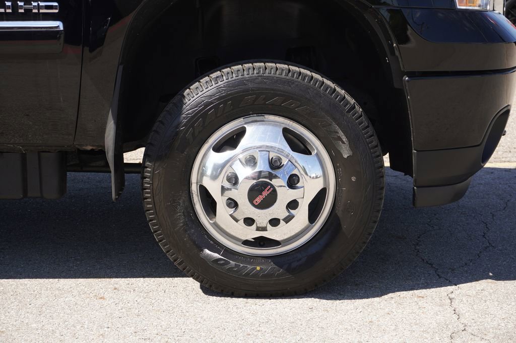 Used 2014 GMC Sierra 3500 Denali w/ Snow Plow Prep Package AWD/4WD image 13