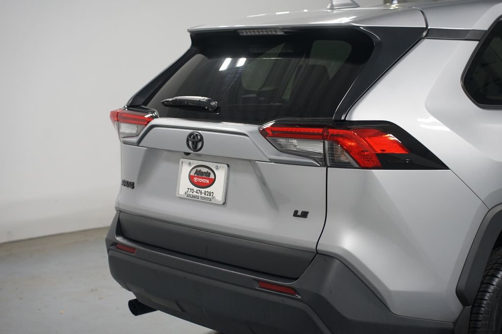 Certified 2024 Toyota RAV4 LE FWD image 9