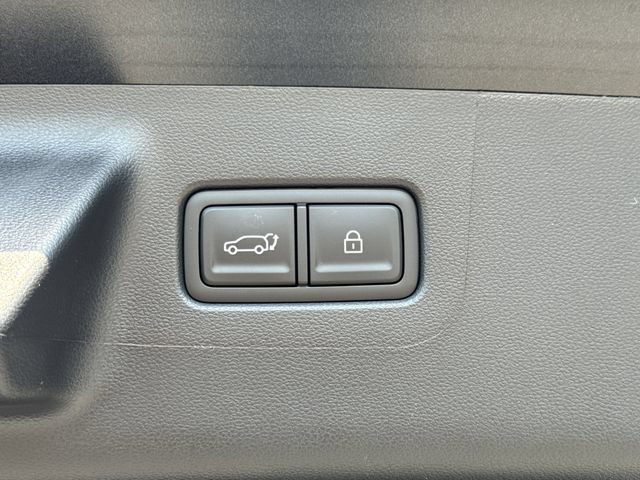 Certified 2026 Hyundai Santa Fe SEL FWD image 18