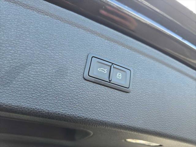 Used 2023 Audi Q5 2.0T Premium Plus w/ Premium Plus Package image 19