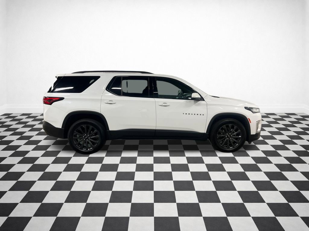 Certified 2023 Chevrolet Traverse RS AWD/4WD image 2
