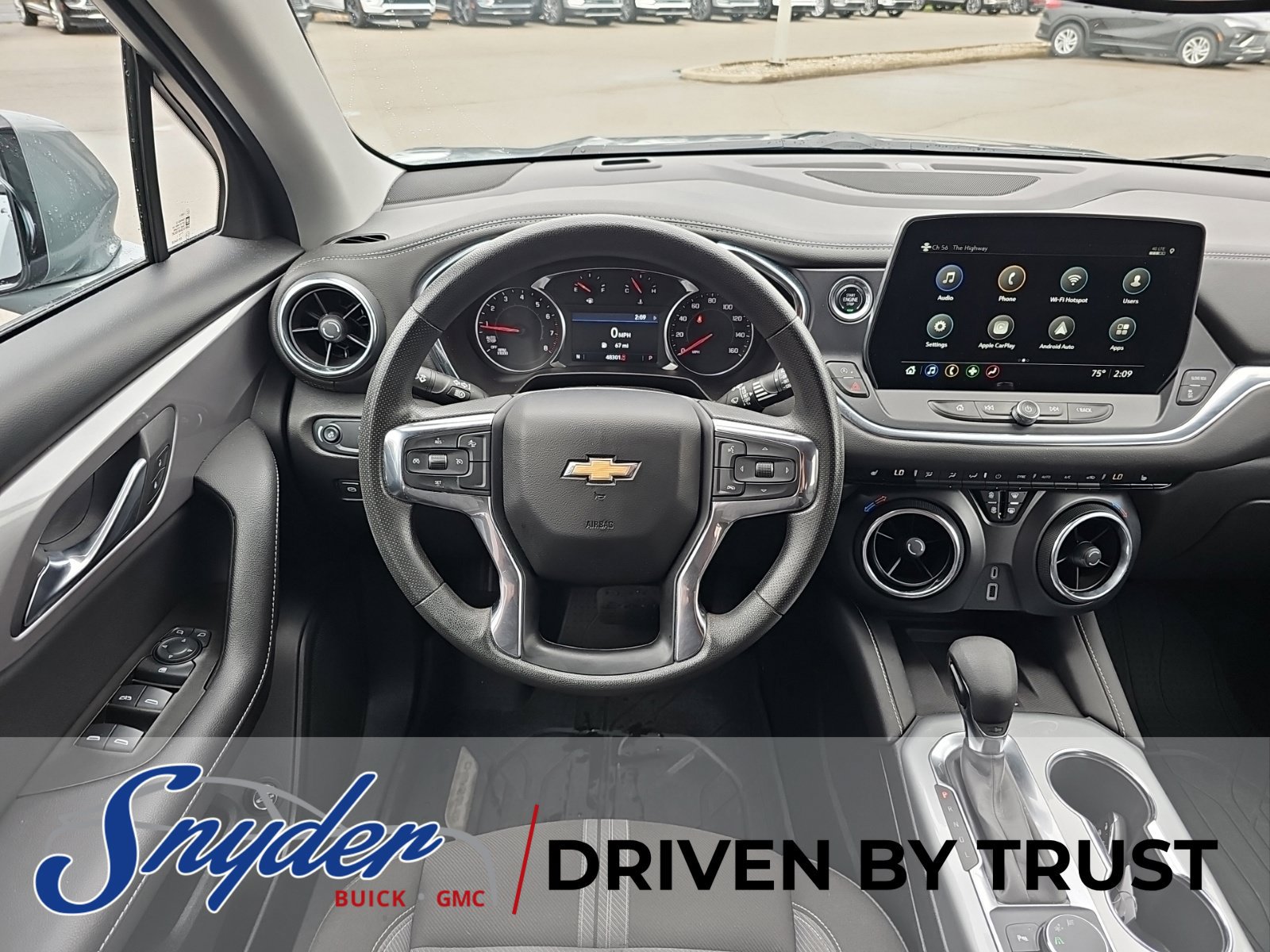 Used 2024 Chevrolet Blazer LT w/ Convenience Package FWD image 11