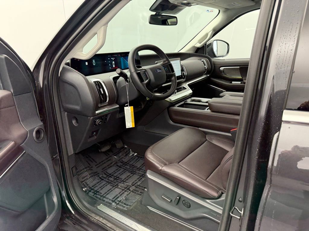 New 2026 Ford Expedition Max Platinum image 43