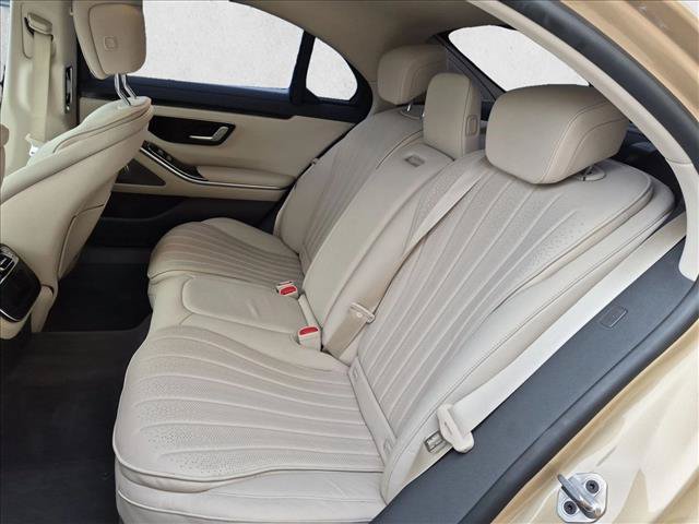 Used 2022 Mercedes-Benz S 500 4MATIC image 21