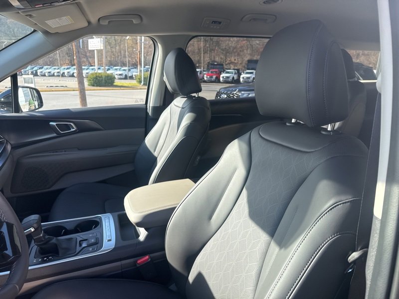 New 2026 Kia Carnival image 26